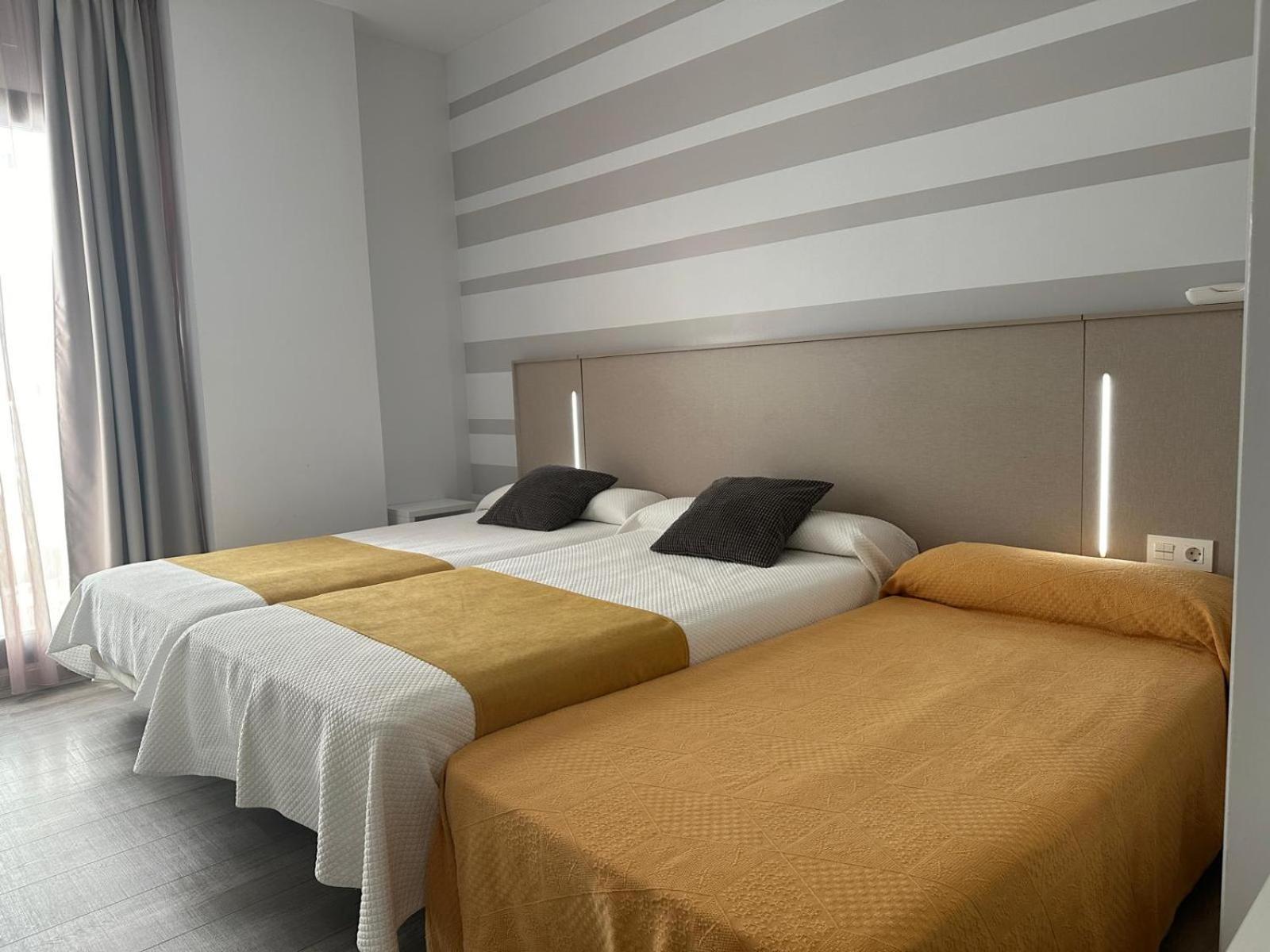 Hotel Leo Монестерио Экстерьер фото